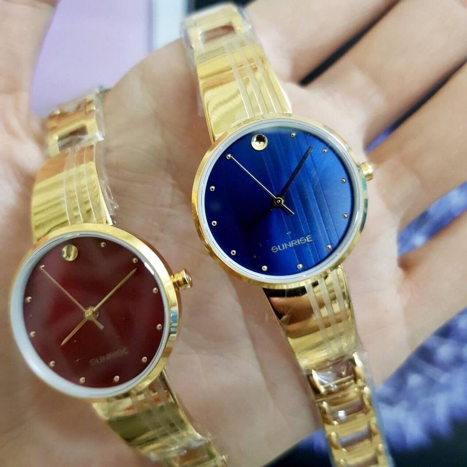 Đồng Hồ Lắc Tay Nữ Sunrise - 9936A
