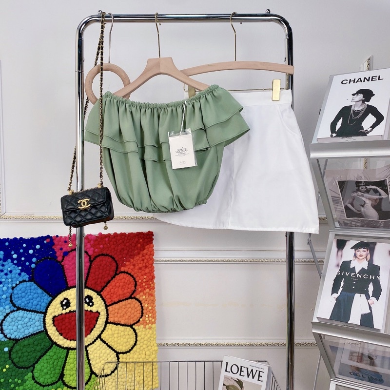 Set  Áo Bệt Vai Đũi Bèo Trễ Vai Phối Chân Váy KaKi