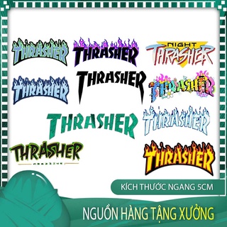 - Logo Thrasher in trực tiếp lên vải bằng bàn ủi, bàn là