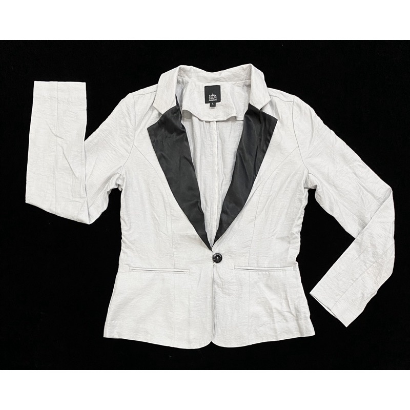 Áo vest vải linen lụa màu xám bạc Nino.maxx (Size M, XL/ Dơ nhẹ) - Thanh lý vnxk
