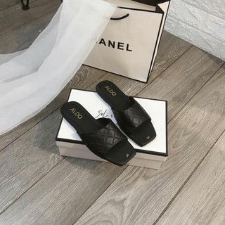 Dép quai Ngang nữ trần chỉ mới