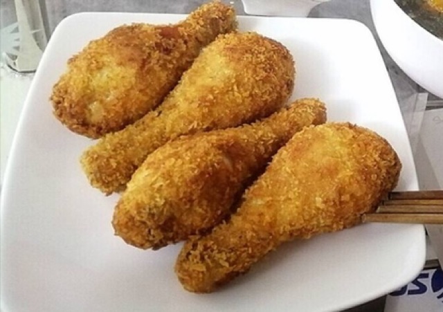 Bột chiên gà giòn rụm như KFC