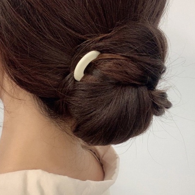 Trâm Cài Tóc Bagssories Trâm Cổ Trang Chữ U Nhựa Acrylic Đơn GIản Thanh Lịch