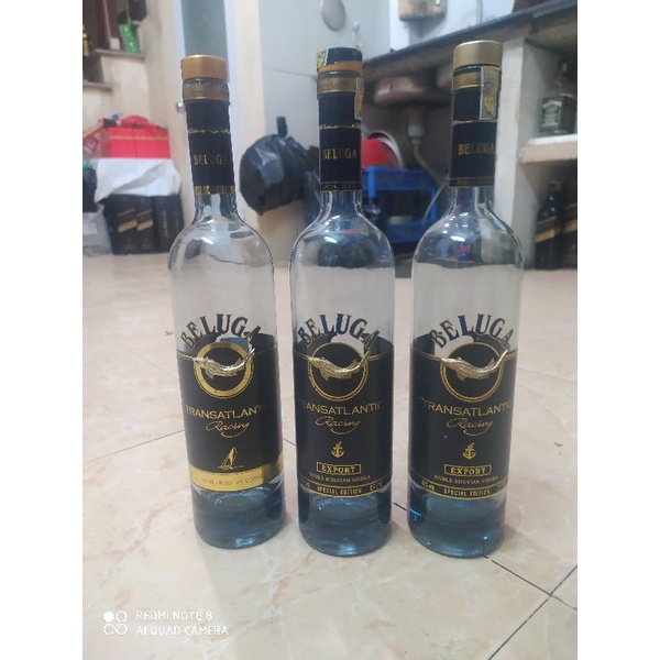 Vỏ chai rượu ngoại beluga, dụng tích 700ml
