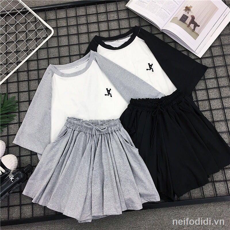 Set Áo Thun Ngắn Tay + Chân Váy Thể Thao Thời Trang Hàn Quốc Cho Nữ