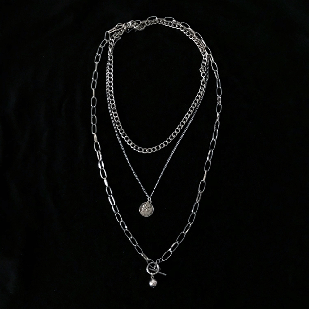 Vòng cổ phong cách Gothic