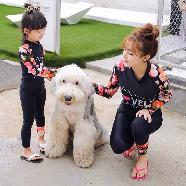 Đồ bơi tay dài hoa đen [Ảnh thật hình cuối] | BigBuy360 - bigbuy360.vn