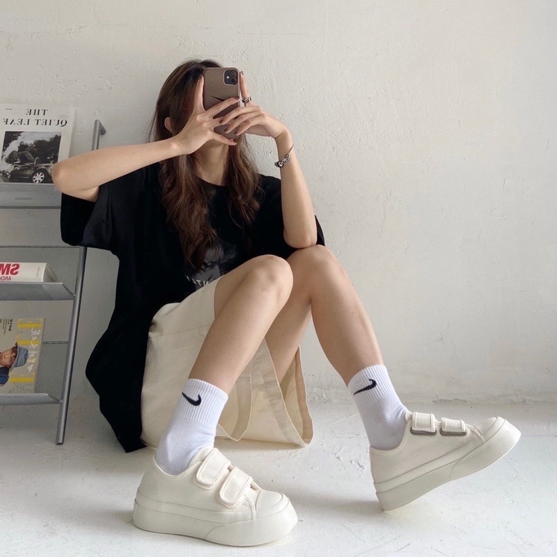 Giày ulzzang trơn bacsic quai dán