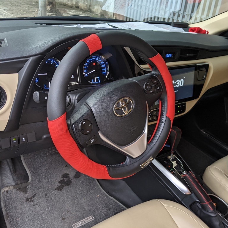 Bọc vô lăng TOYOTA Vios, Innova, Fortuner, Camry, Altis, Yaris, Land Cruise, Hilux, Rush, Corolla cross, Raize SIZE 38CM