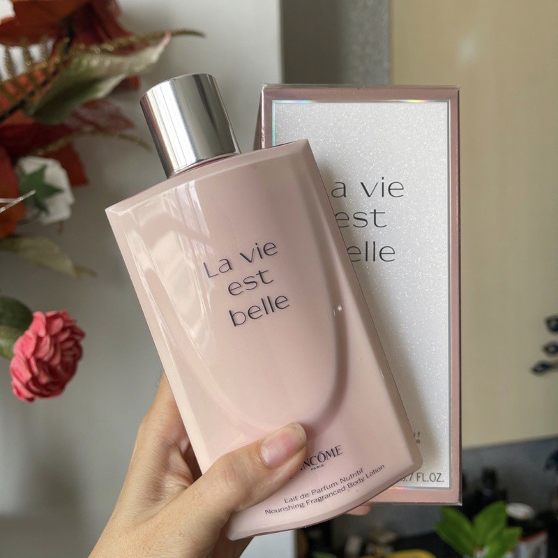 Sữa dưỡng thể lotion LANCOME La Vie Est Belle 200ml - Chưa mở nắp là đã nghe mùi thơm ngào ngạt