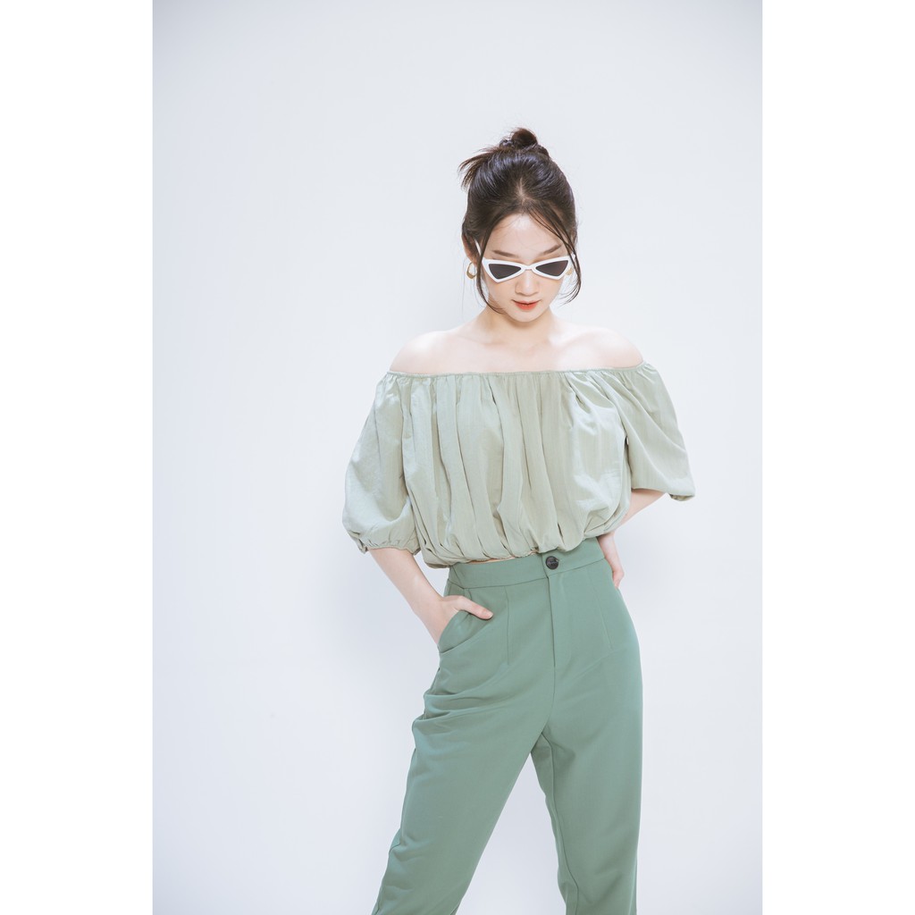 [Mã WABRWA8 giảm 15% đơn 99k] CCHAT Áo croptop hở vai chun eo C634 | BigBuy360 - bigbuy360.vn