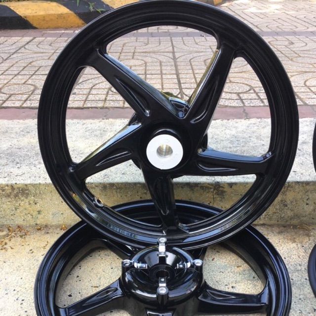 Vành 5 chấu lắp sh việt nam 2012-2017 abs