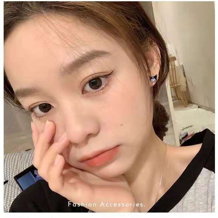 Cute Kuromi Little Devil Ear Clip Without Ear Holes Female Ins Fashion New Plastic Ear Studs Niche Design Sense