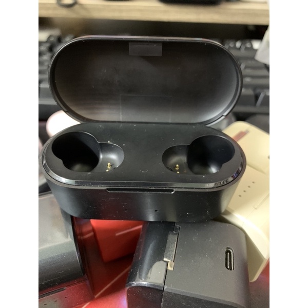 Hộp sạc soundpeats TrueFree+