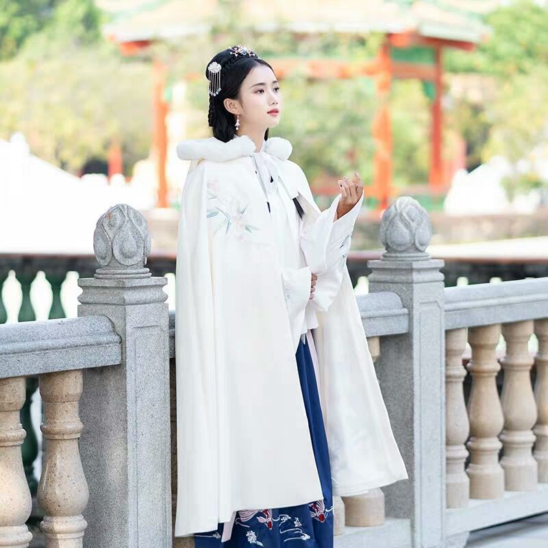 Áo Choàng Hán Phục Bằng Vải Len Thêu Phong Cách Cổ Điển Thu Đông Dành Cho Nữ | BigBuy360 - bigbuy360.vn