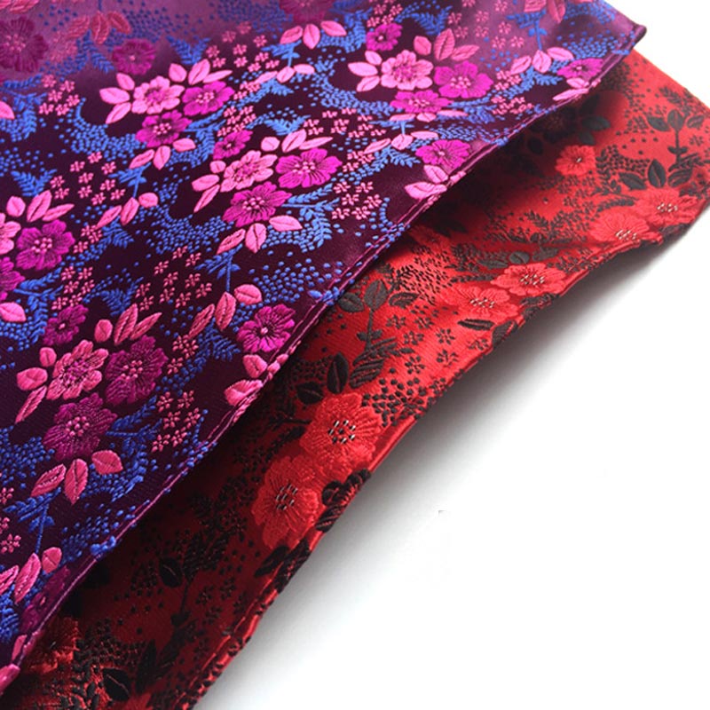 Khăn Lụa Satin 25cm * 25cm Họa Tiết Hoa Sang Trọng Cho Nam