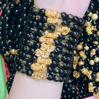 Combo 100 vòng đá tì hưu phong thủy 8li