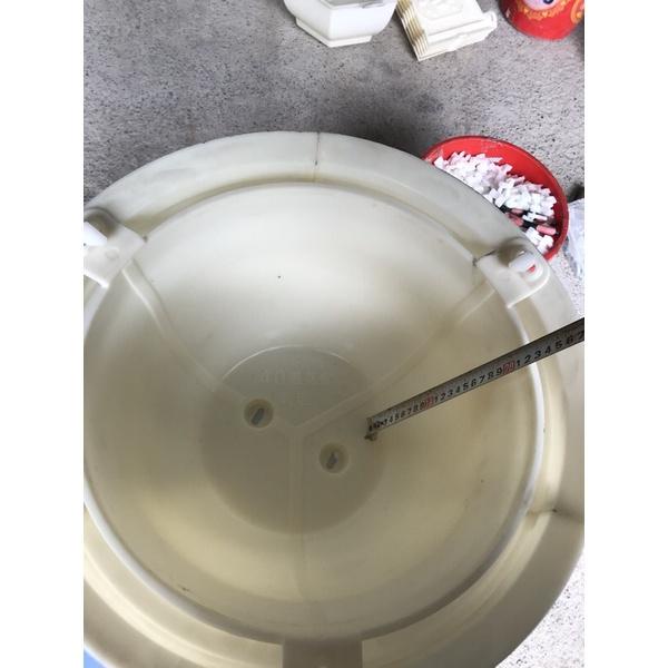 Khuôn đúc chậu tròn rộng 40 cm mẫu tùng cúc mai, có lòng trong chất liệu nhựa abs hoa văn sắc nét tặng kèm búa cao su