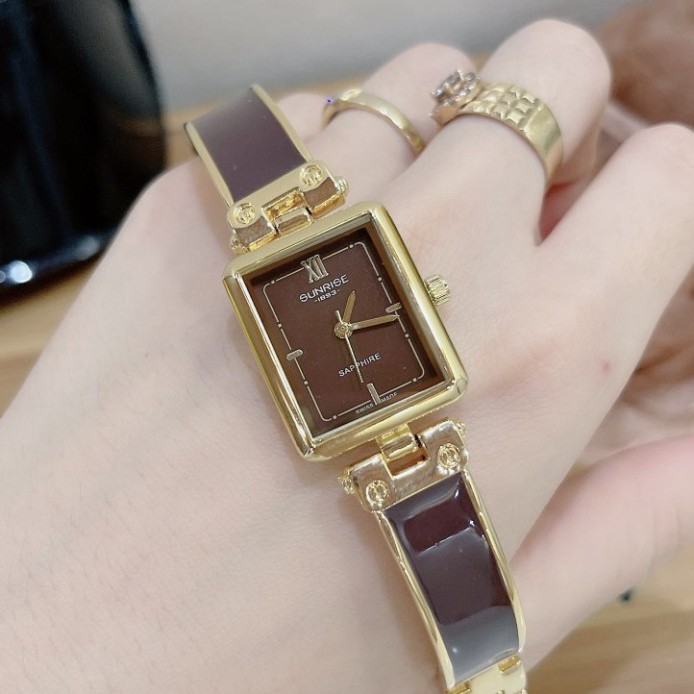 (Sunrise nữ) Đồng hồ nữ Sunrise mặt vuông, kính chống xước, máy nhật, bảo hành 12 tháng | BigBuy360 - bigbuy360.vn