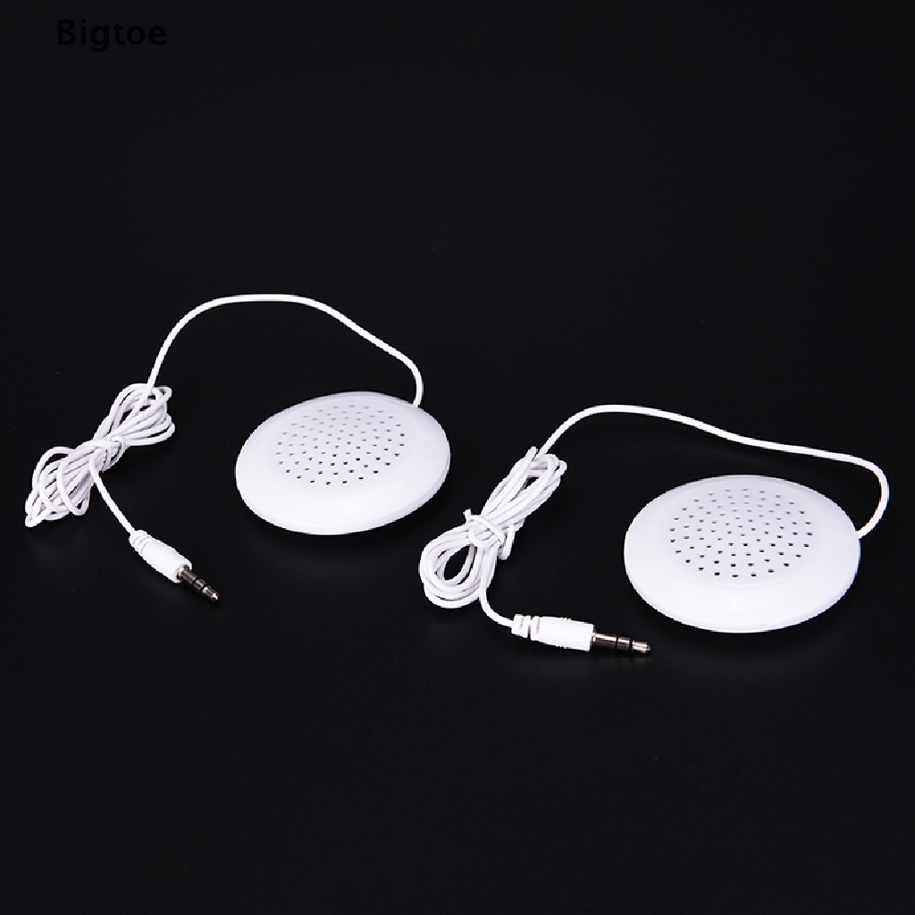 1 Loa Nghe Nhạc MP3 MP4 Dạng Gối Có Dây Cầm Tay 3.5mm