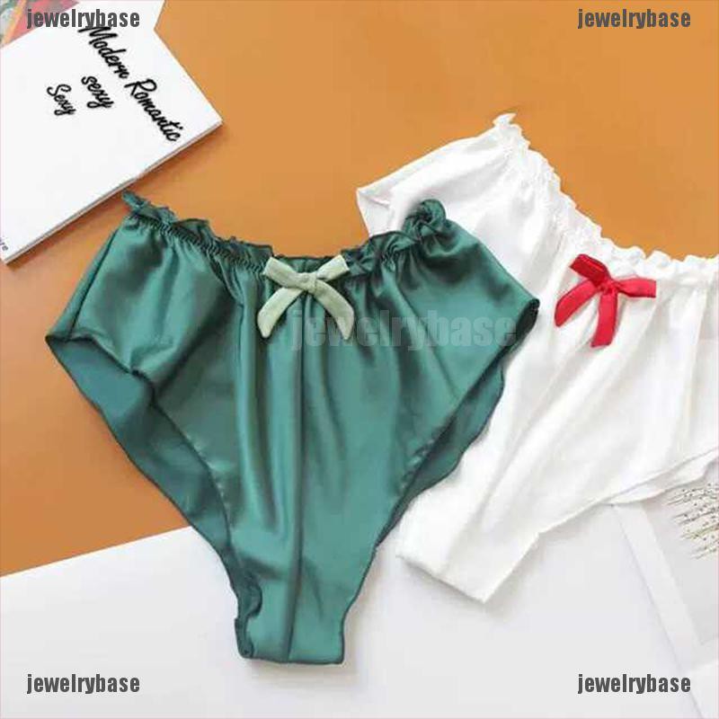 Quần lót lụa satin đính nơ gợi cảm quyến rũ