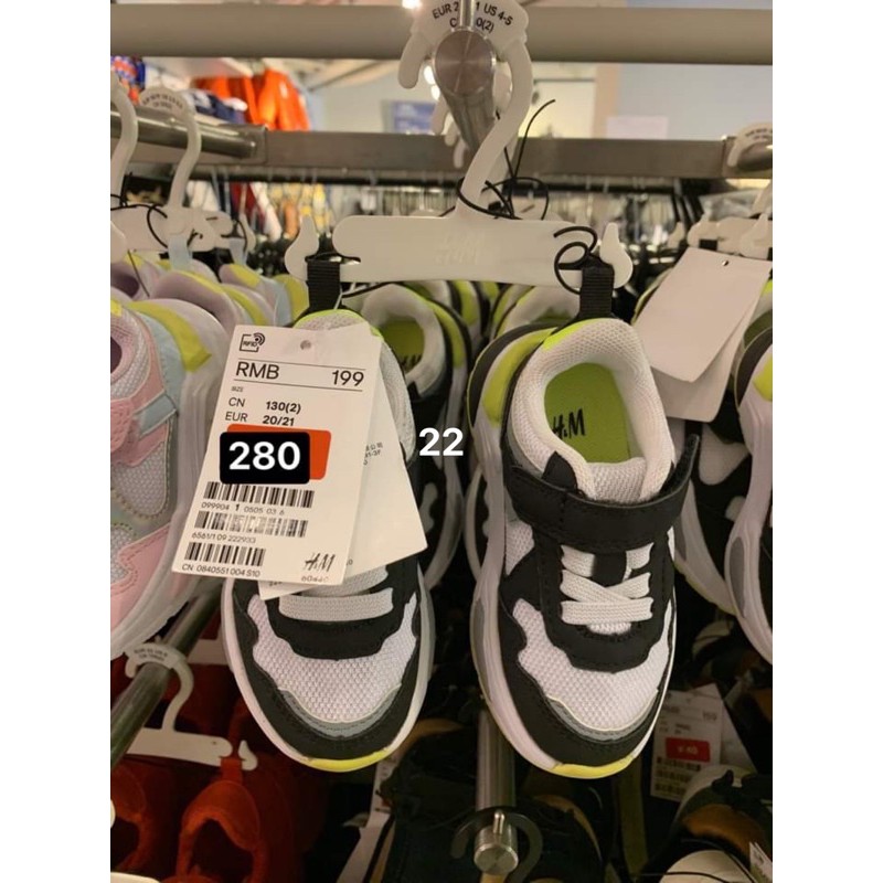 Giày hm sale