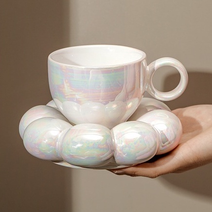 Cốc sứ có đĩa hình hoa dày dặn độc lạ Douyin tone màu pastel dịu dàng