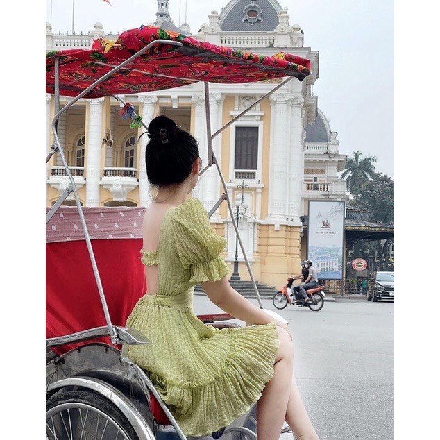 Váy hở lưng 2 lớp chun lưng chân bèo vải xốp