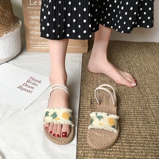 Sandal dâu tây