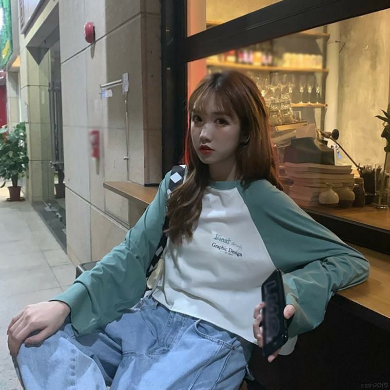 [Mã FAMAYWA giảm 10K đơn 50K] ÁO CROPTOP FORM RỘNG PHỐI TAY A3 | BigBuy360 - bigbuy360.vn