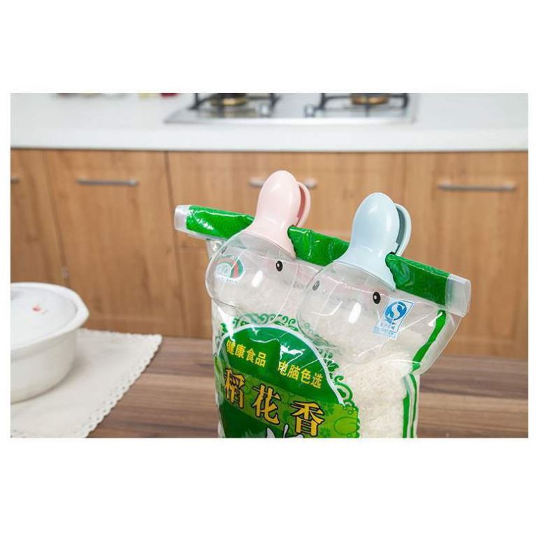 Muỗng múc gạo/ngũ cốc có kẹp miệng túi DOS62