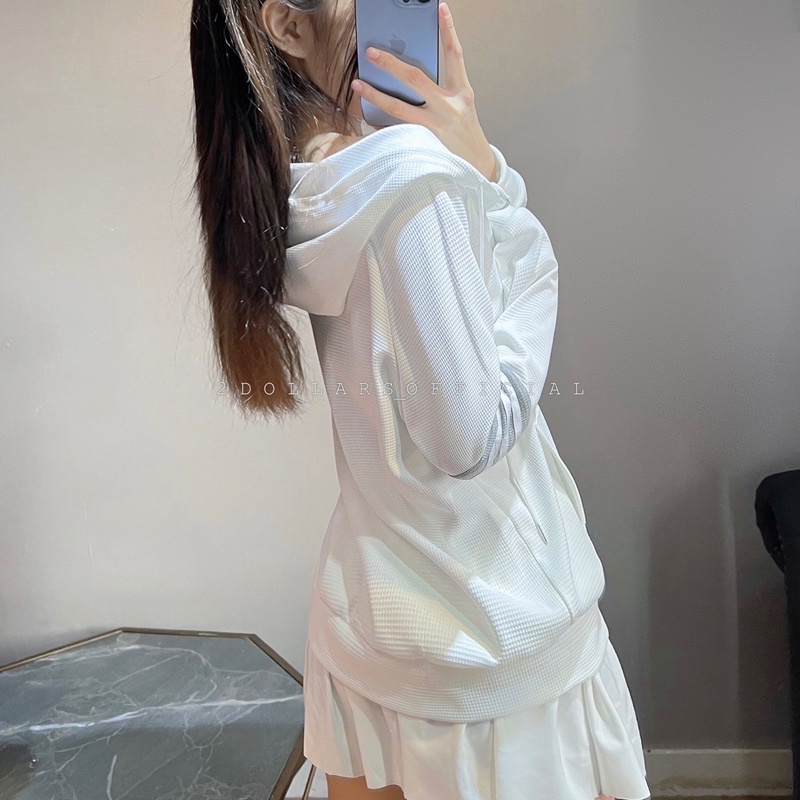 Áo Khoác Thom 3 Sọc