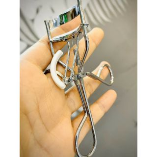Kẹp Bấm Mi Cong Vút TasLaShop