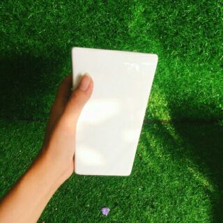 Bình vuông cắm hoa gốm sứ trắng ( không kèm hoa)
