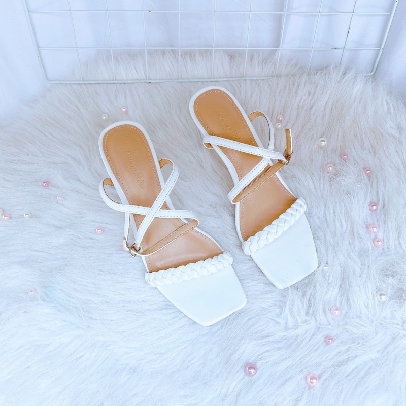 Sandal nữ cao gót thời trang Luhana
