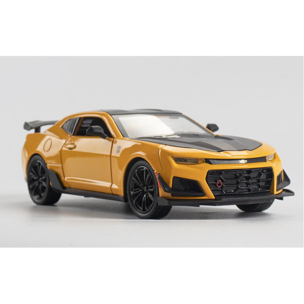 Mô hình xe ô tô Chevrolet CAMARO 2020 1:24