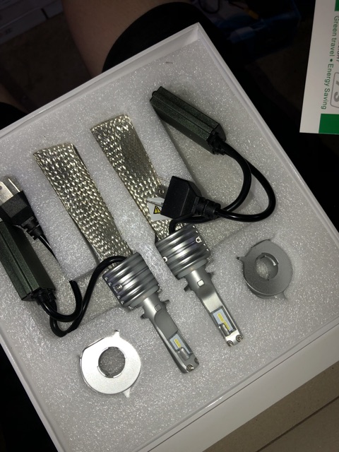 1 đôi đèn led H4 12v và 24v sáng trắng