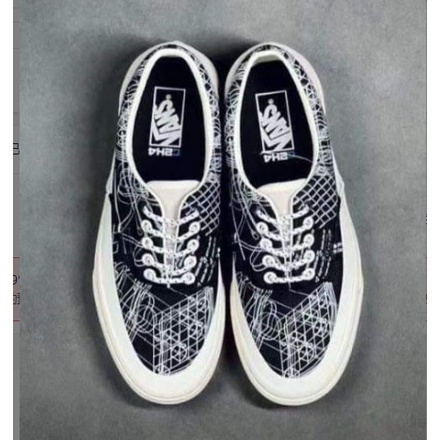 Cod 2 màu vans c2h4 màu đen đồng thương hiệu kỷ nguyên graffiti in giày hội đồng quản trị nam và nữ hàng đầu thấp