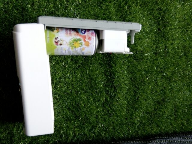 Máy xịt nước hoa xịt phòng tự động có điều khiển MITUHOME kèm chai xịt dùng trong khách sạn, karaoke, Spa
