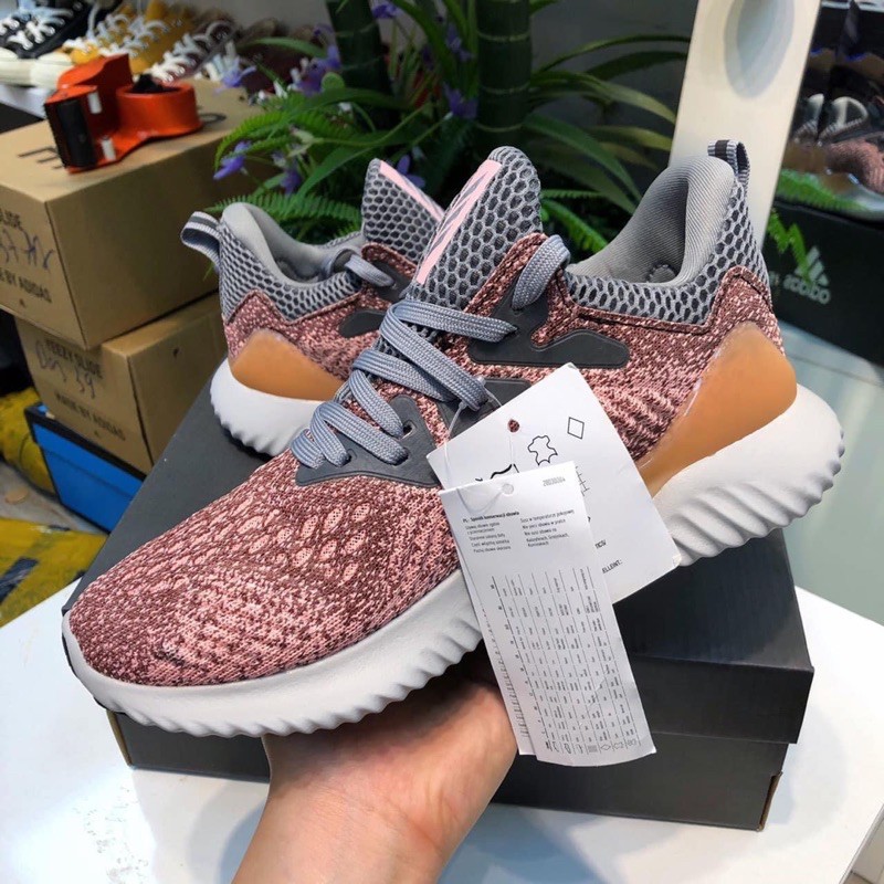 (Video cận cảnh) Giày thể thao Sneaker Alphabounce Hồng xám