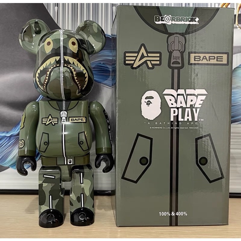 Bearbrick 400% tượng Be@rbrick trang trí x bape 28cm