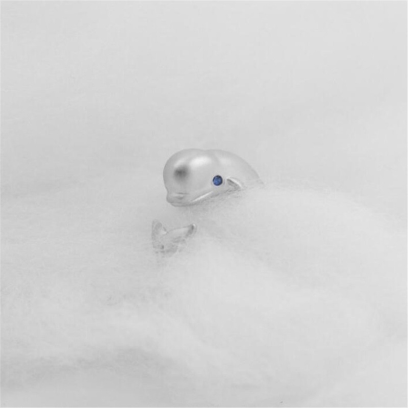 Nhẫn Bạc 925 Đính Đá Zircon Hình Cá Voi Dễ Thương CR041