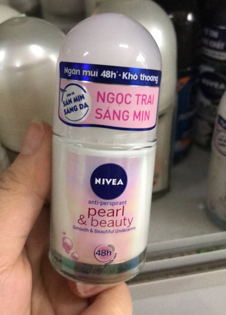 Lăn Ngăn Mùi Nivea ngọc trai Pear and Beauty 25ml