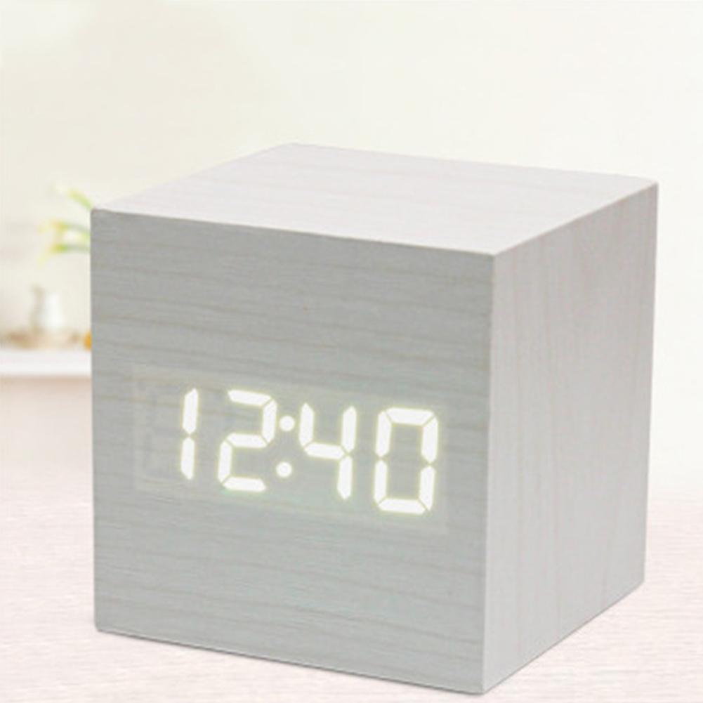 Đồng Hồ Báo Thức Điện Tử Bằng Gỗ Có Đèn Led Phong Cách Retro