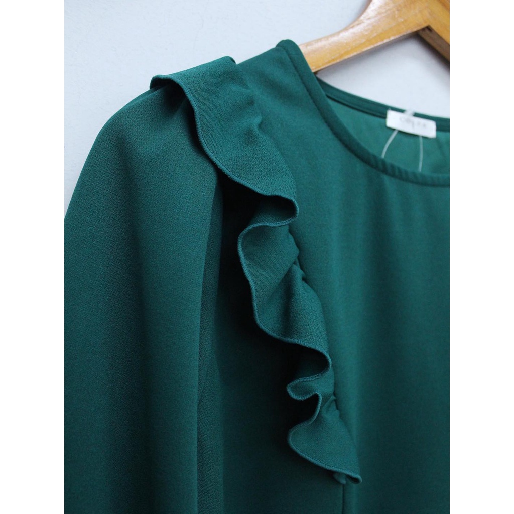 Q9335 - 	Áo Cloza cổ tròn, tay lửng, phối bèo