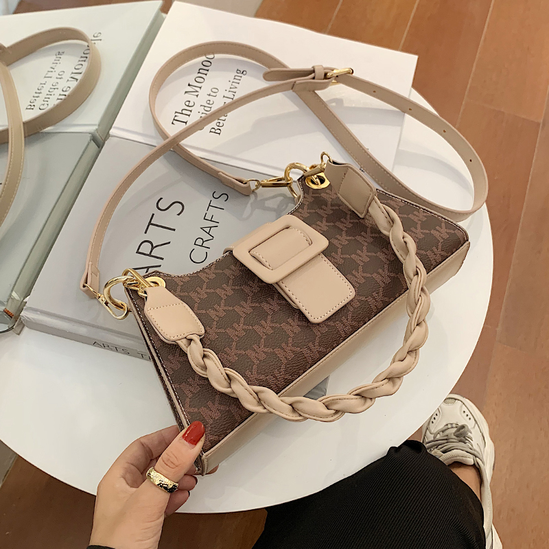 Túi xách đeo chéo IELGY thời trang dành cho nữ