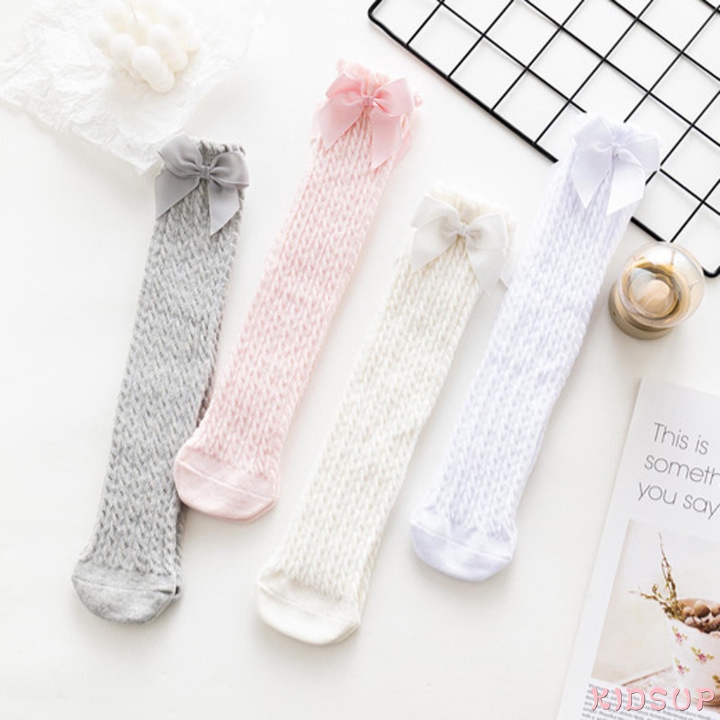 Đôi vớ cotton dài màu sắc đơn giản dành cho bé