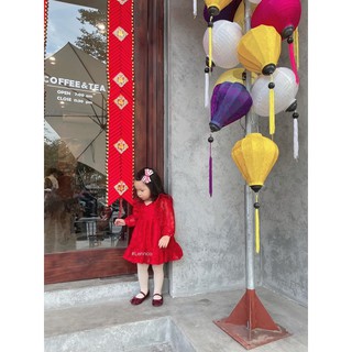 Váy ren đỏ tết bé gái