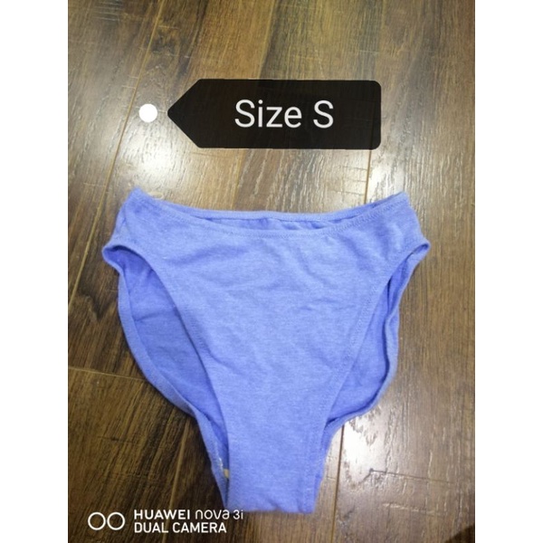 Quần bơi si đẹp Q