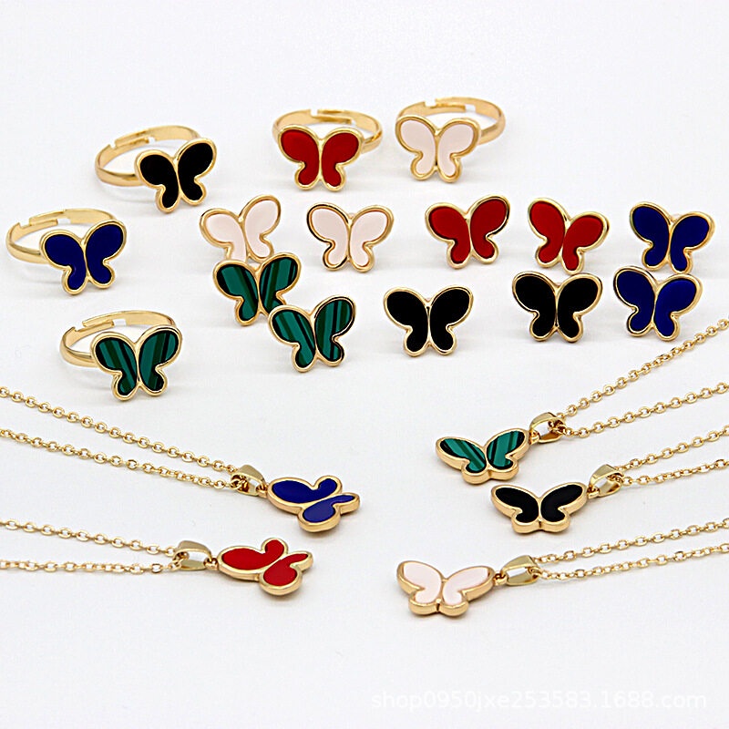 Bộ Ba Món Bùng Nổ Trực Tiếp BESFOME Ba Món Phát Sóng Trực Tiếp! Vòng cổ Thép Titan Mạ Vàng Hồng 18K Mặt Cỏ Bốn Lá Thời Trang Cho Nữ